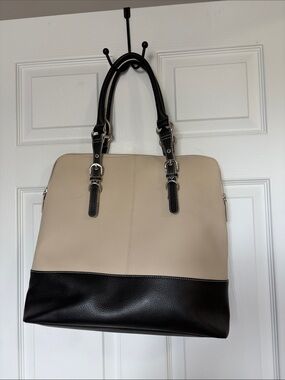 Wilsons Leather Two-Tone Beige and Black Tote Bag - Stylish Everyday Carry